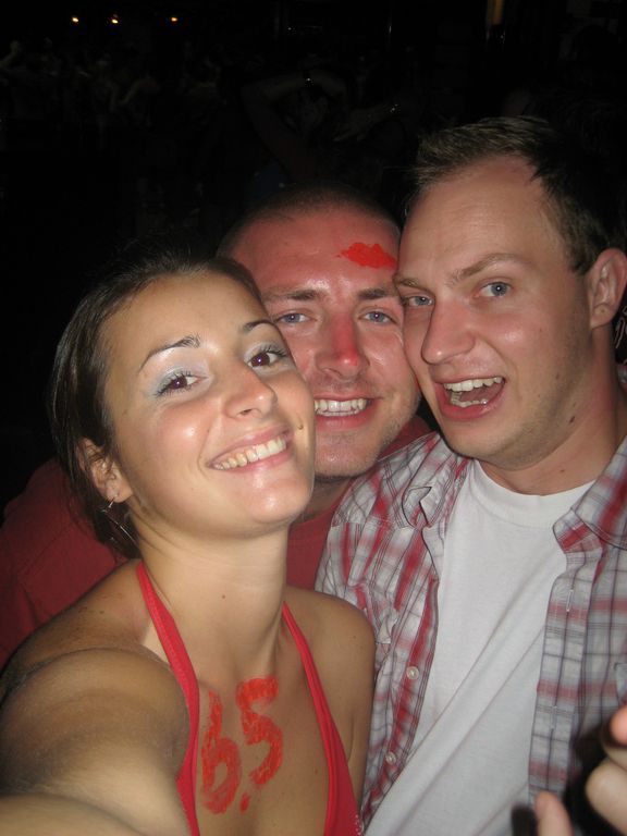 i/Kranj/Absolvent08/04-RedLoveParty/absolvent 1607.jpg